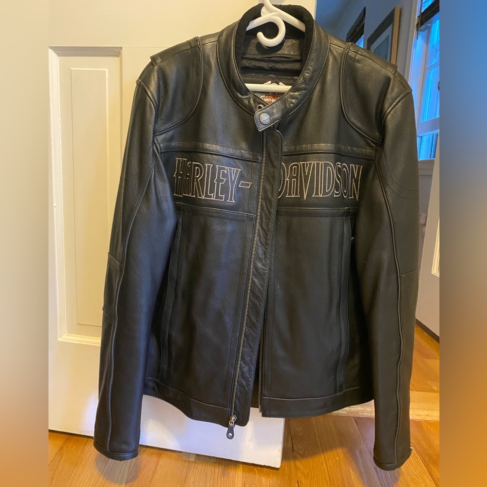 Harley-Davidson Black Leather Jacket with Iconic Logo